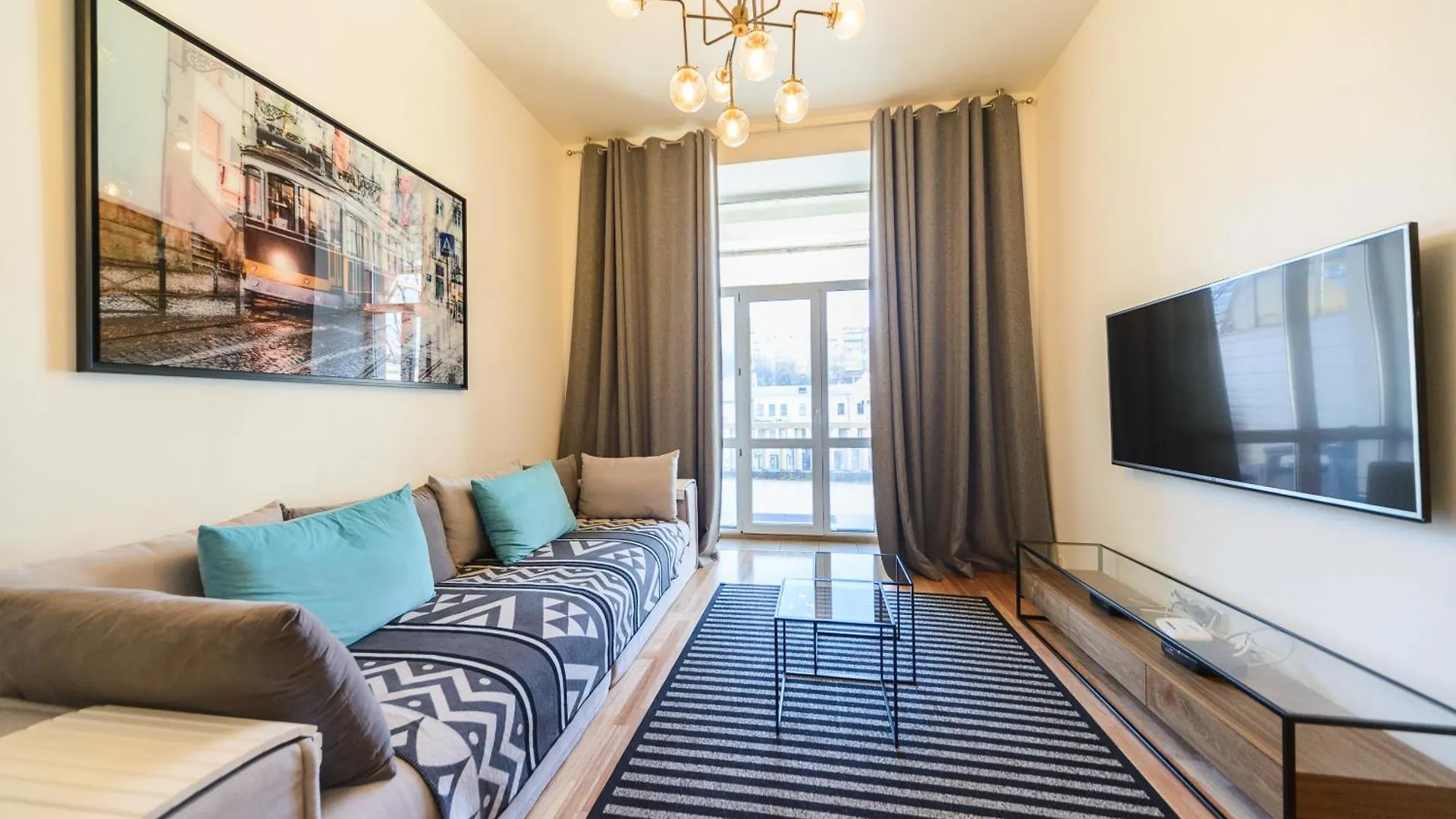 Apartment Квартира С Террасой, Крещатик 29, Бессарабка Kyiv Ukraine